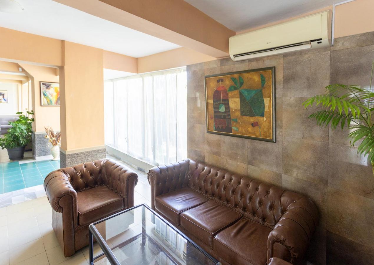 Hotel Naslada Balchik Exterior photo