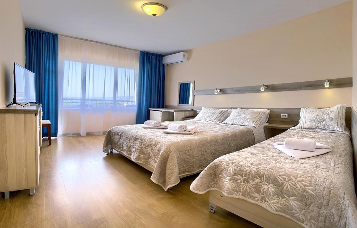 Hotel Naslada Balchik Exterior photo
